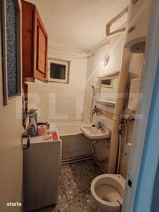 Apartament decomandat, 36mp, etaj intermediar, zona Marasesti