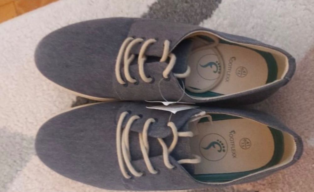 Мъжки обувки         .