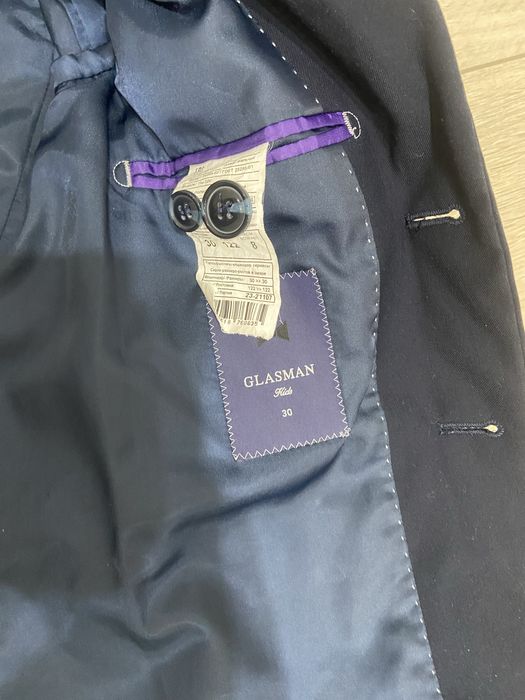 Продается школьная форма