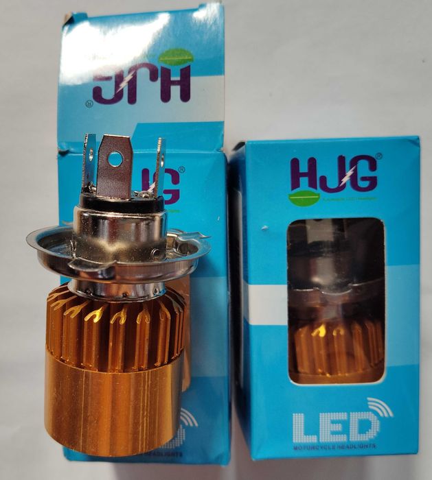 Led лампи за мотоциклети Н4 - бели и жълти с радиатор.