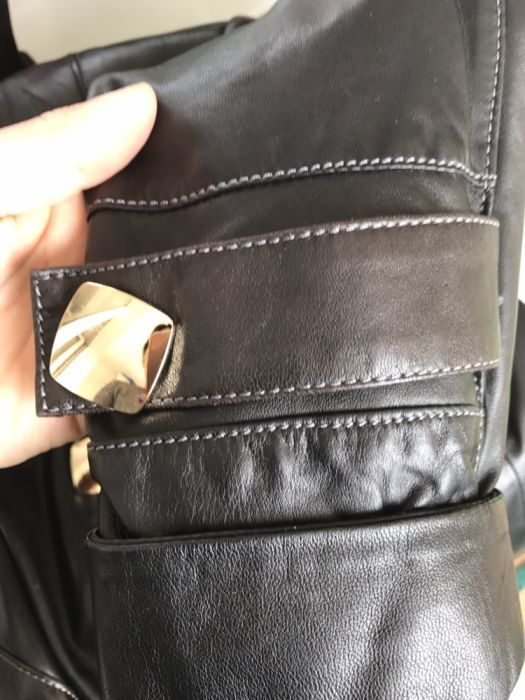 Продам кожаный плащ