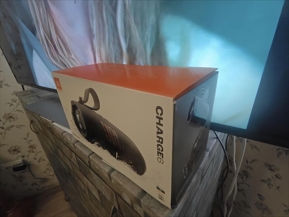 Bluetooth колонка JBL Charge 6 черный