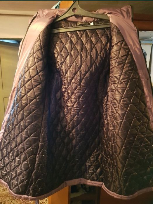 Зимняя куртка            .