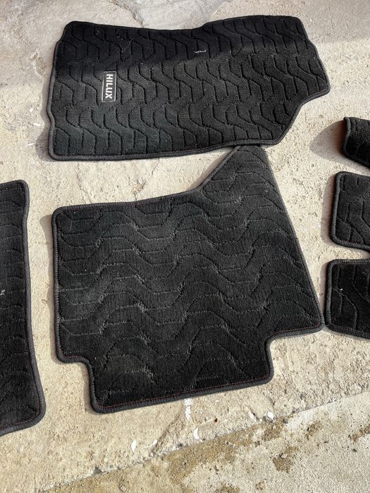 Коврики toyota hilux (полики)