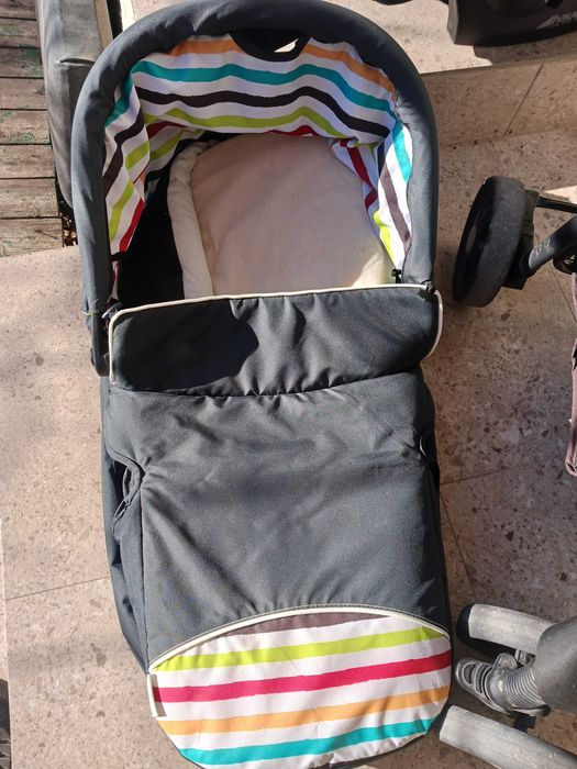 Детска количка с два коша 3 в 1