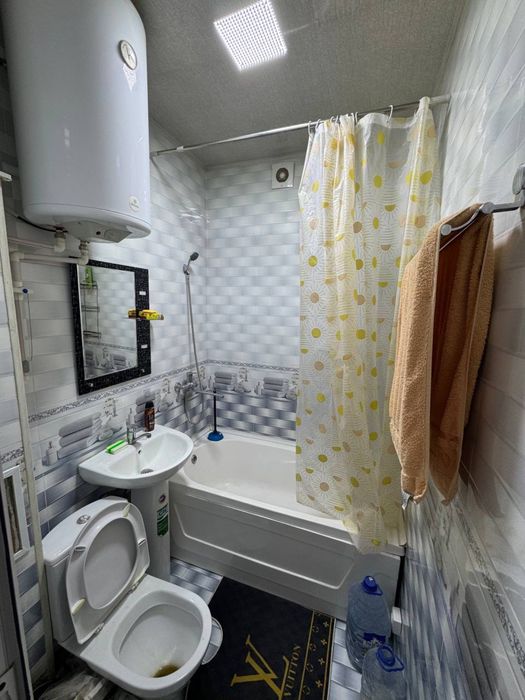 Прадаётся 1х новая планировка 9микрарайоне вдоль дороги