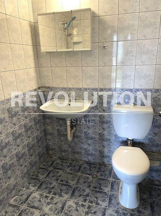 Дава се под наем Двустаен апартамент в Варна, Бриз - 76 кв.м за 450 € - Снимка #6