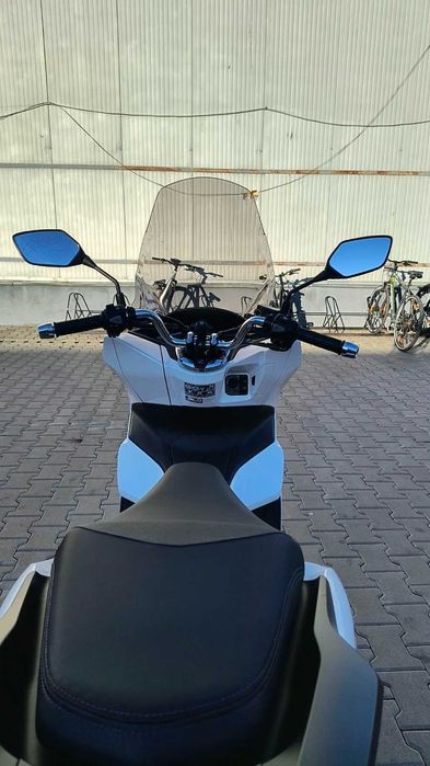 Scuter Honda PCX 125 ABS | 2023 | 7.603 km | Keyless | Parbrize inalte Puig + Givi