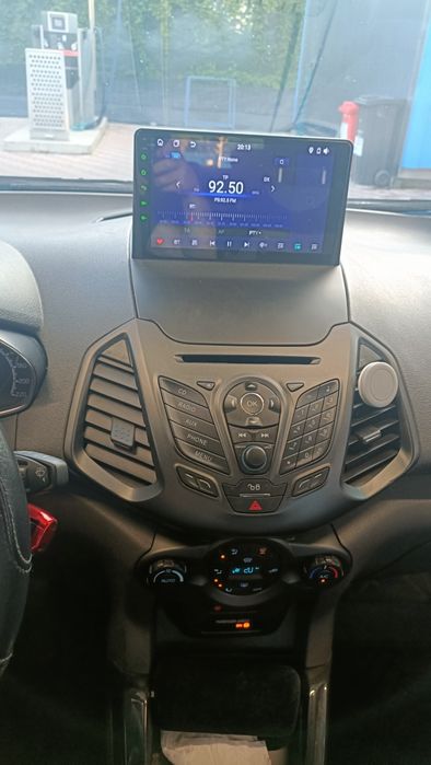 Ford EcoSport 1,0 benzina 125 CP