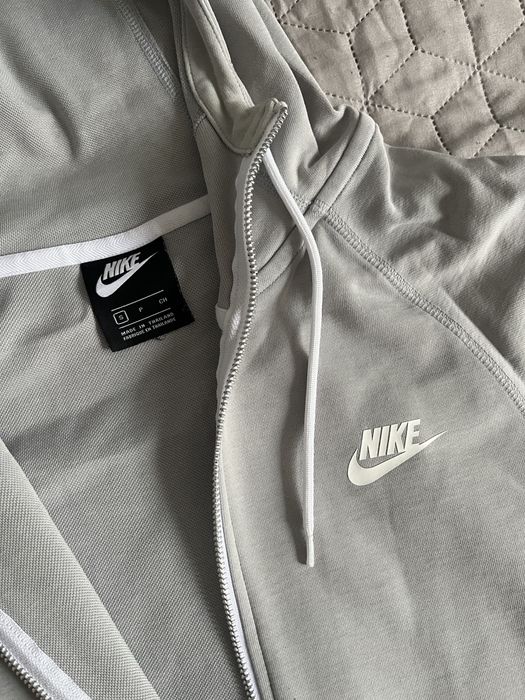 Горница Nike S размер