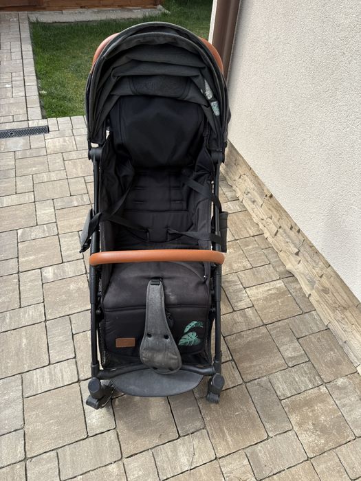 Vand carucior utilizat Lionelo julie one