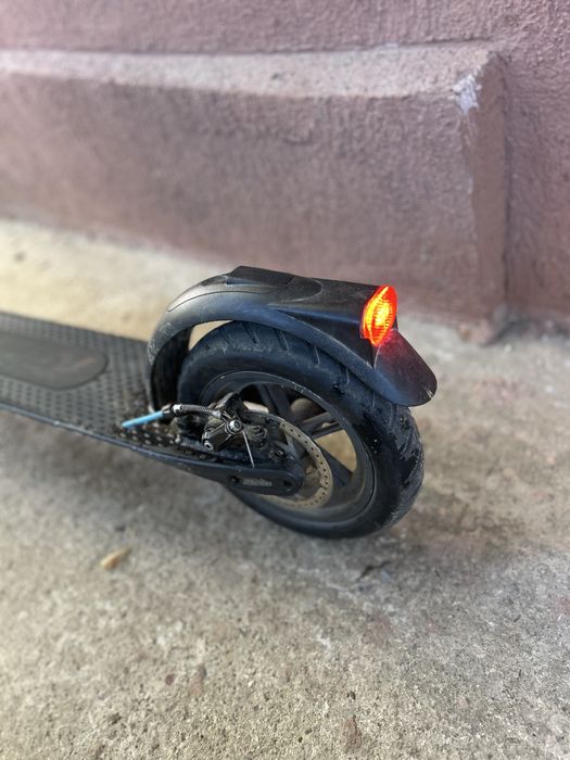 Trotineta electrica Myria| frana pe disc| bluetooth cu aplicatie