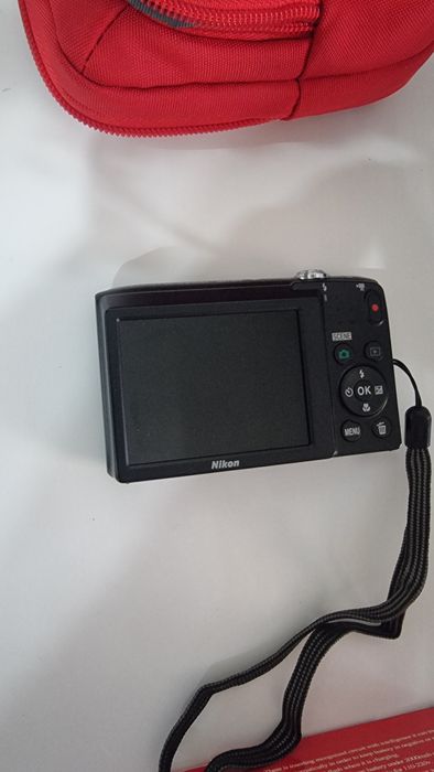 Aparat Nikon S2900  , 20,1 megapixeli  ,ca NOU ,moda frumusețe
