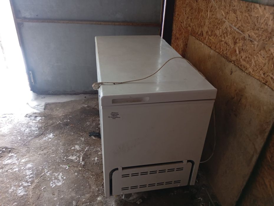 Продам новую  морозилку