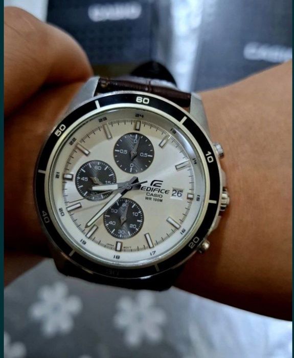 Оригинал Casio часы