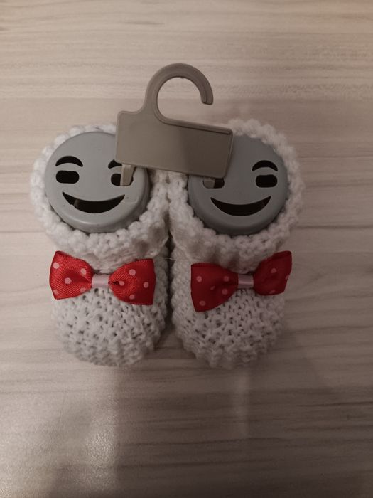 Детски пантофки, обувки, чорапи за деца,терлички