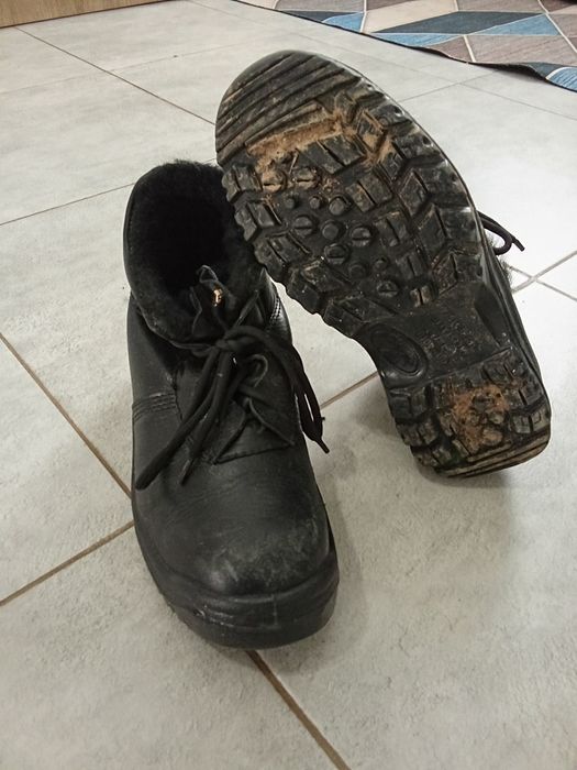 Рабочие батинки железный насок