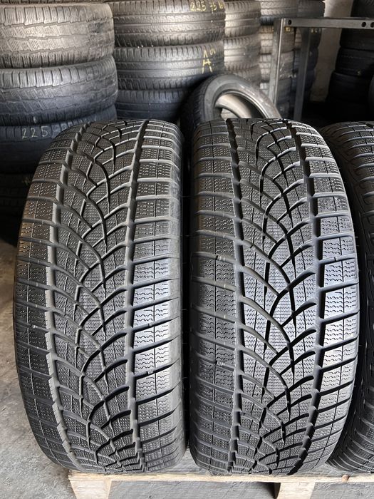 4 anvelope iarna ca NOI 255/45/20 + 235/50/20 , GoodYear , DOT 2021 !