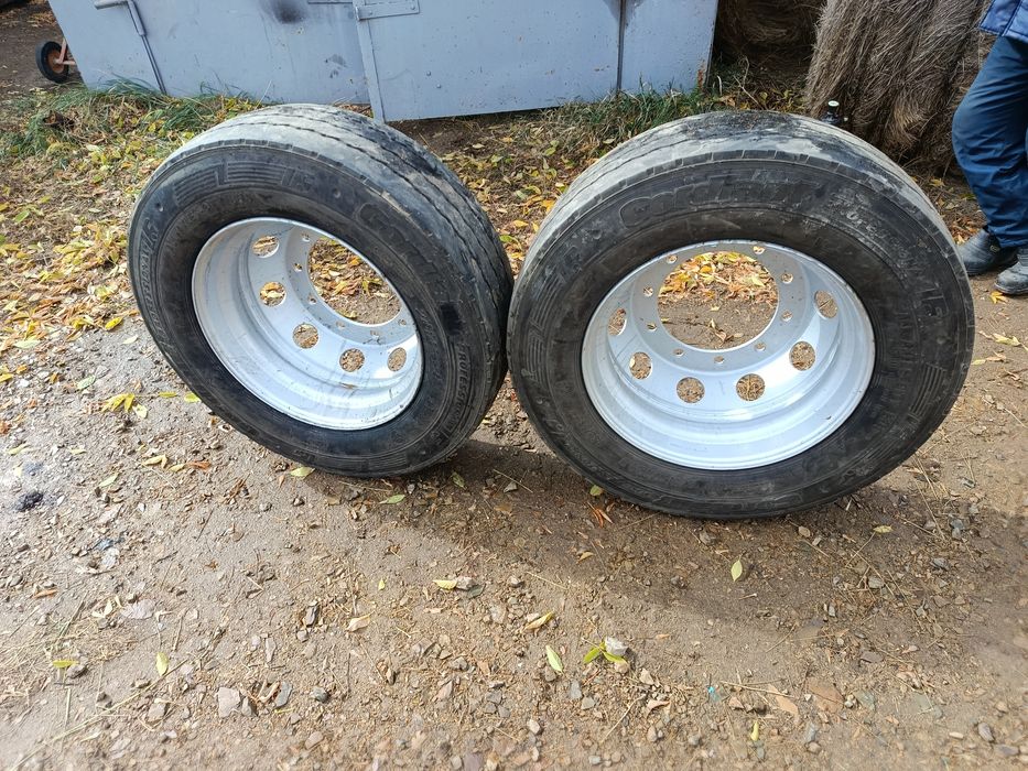 Продам два колеса в сборе
