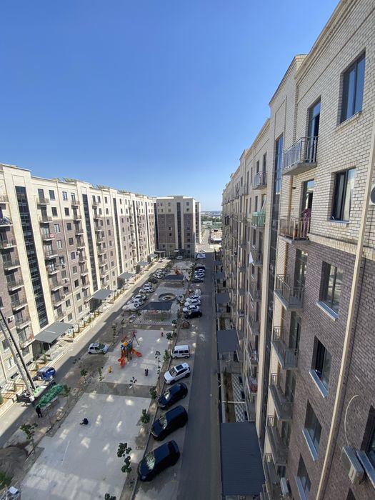 Sergeli Fayzli maxalla 1 xona 5 etaj 40 kv