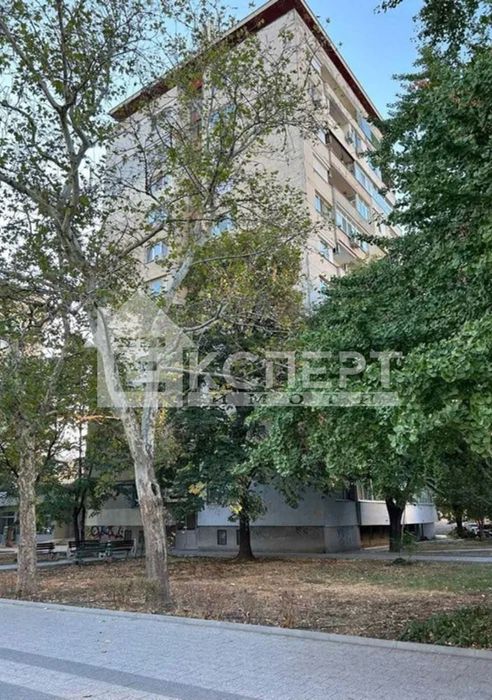 Продава се Тристаен апартамент в Пловдив, Каменица 1 - 100 кв.м за 1470 €/кв.м - Снимка #7