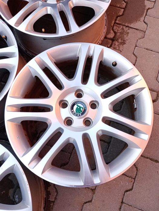 4 jante 5x112 R18 originale Skoda Octavia 2 3 4 superb karoq,kodiaq