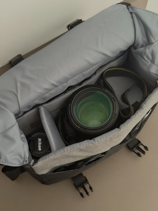 Nikon D5300 + 85mm f/ 1.4G Obiectiv + Set