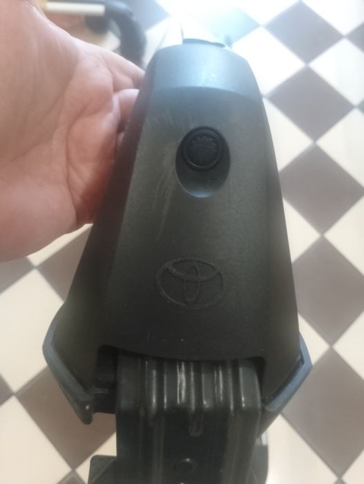 Багажник-греди Тойота RAV 4 оригинален