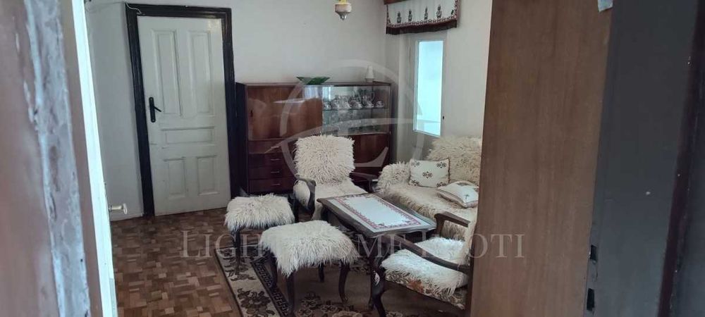 Продава се Етаж от къща в Пловдив, Център - 64 кв.м за 3282 €/кв.м - Снимка #1