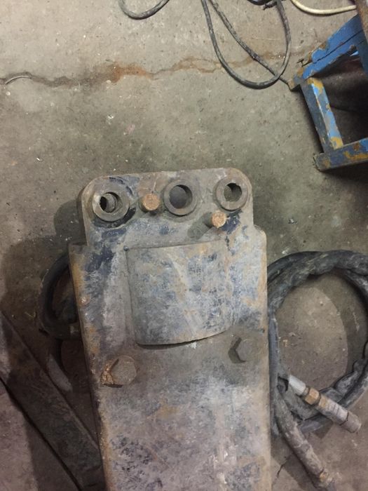 Гидравлический отбойник (гидромолот)