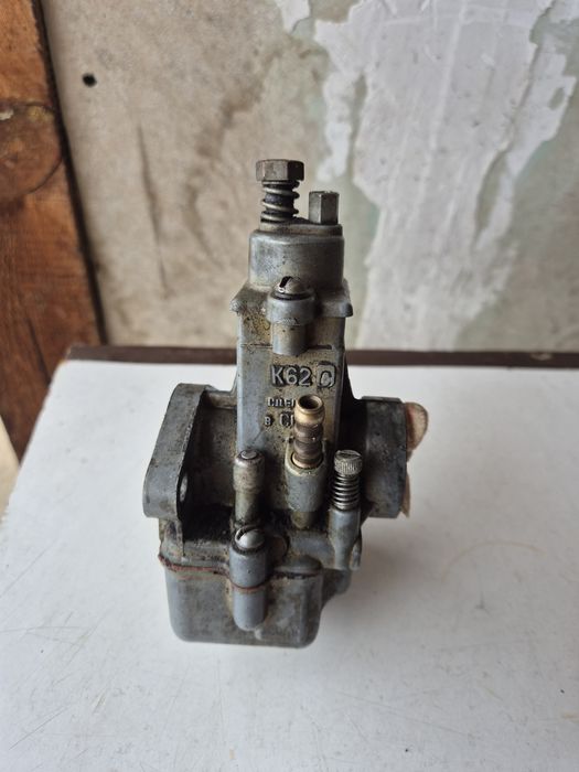 Карбуратор К 62 С