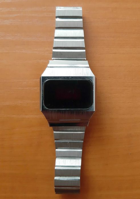 Часовник TIMEX H Cells