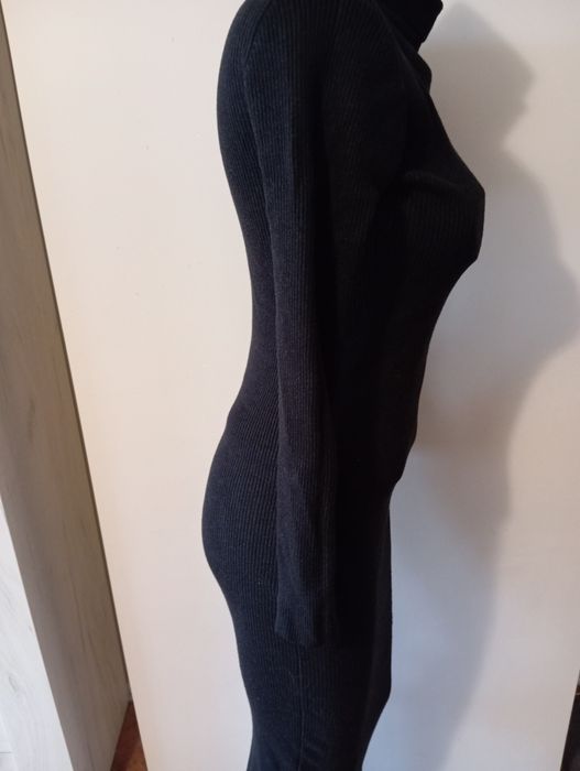 Бяло сако и рокля трико