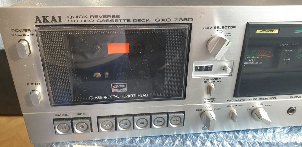 Кассетная дека AKAI GXC-735D