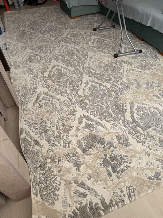 продам шторы и ковер