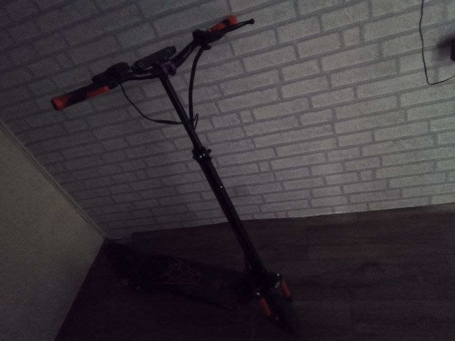Подаю электросамкат kugoo m2+
