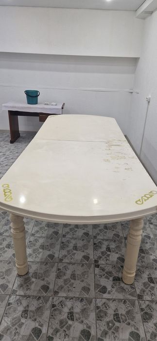 Стол обеденный б/у