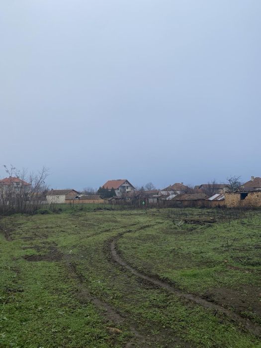 Продава се Къща в Кнежа - 2 кв.м за 4590 €/кв.м - Снимка #3