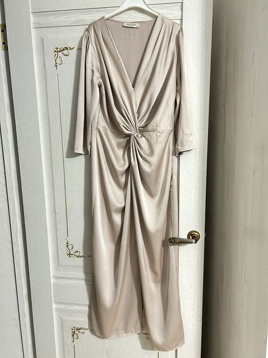 Продается платье вечернее