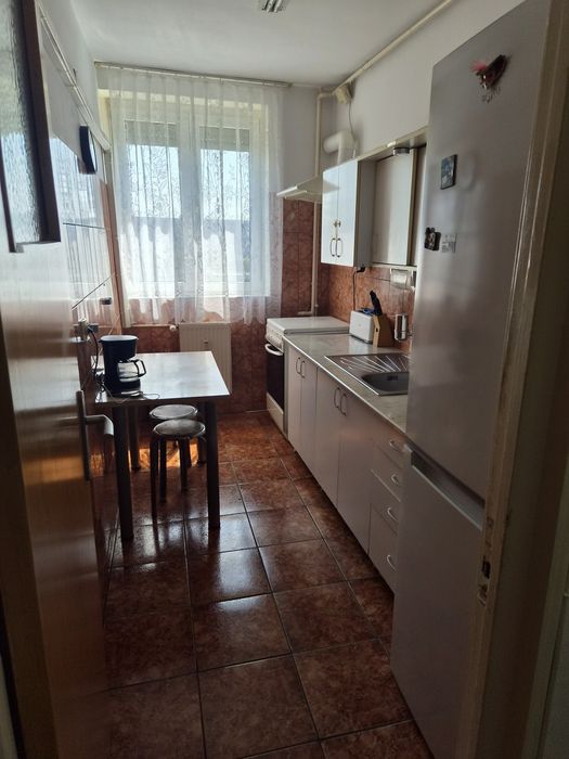 Vand apartament 2 camere Berceni