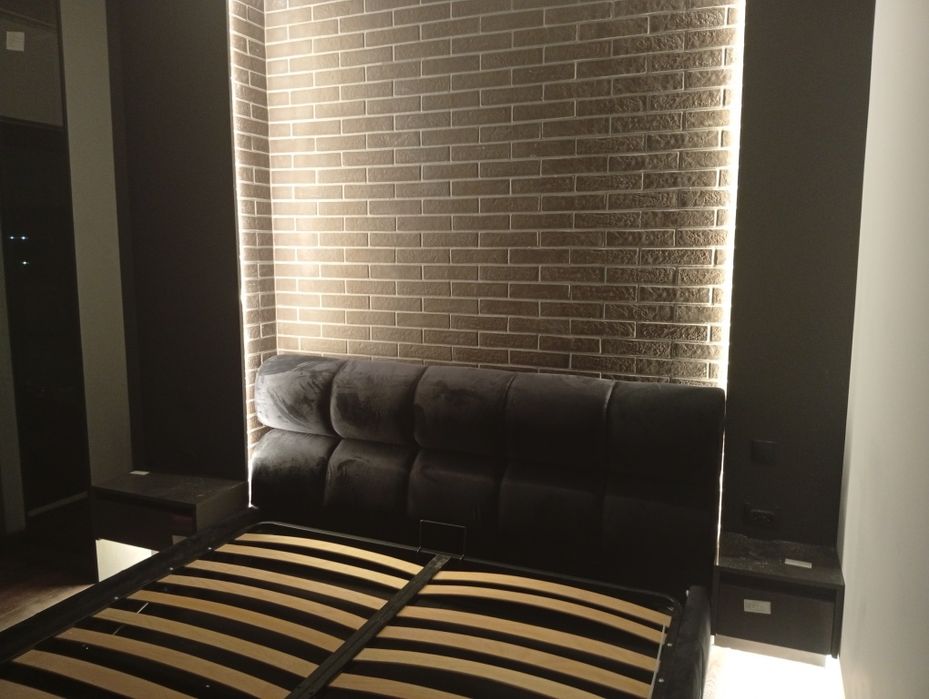 Electrician cu experiență, montez candelabre, banda led, priză ,orice.