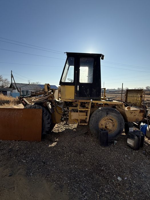 Продам  погрузчик