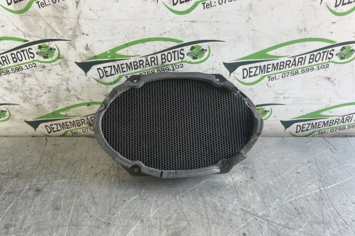 Boxa fata dreapta Ford Mondeo 2000 1.8 MT (110 hp)