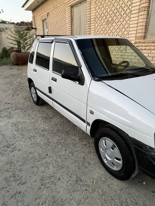 Тико сотилади 2001 йил