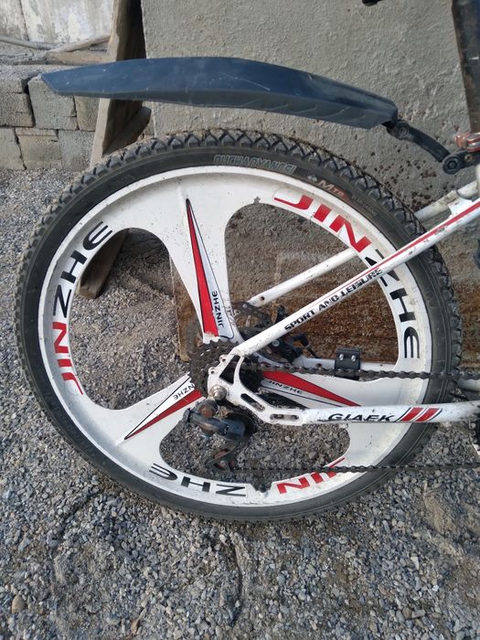 Спортивный велосипед