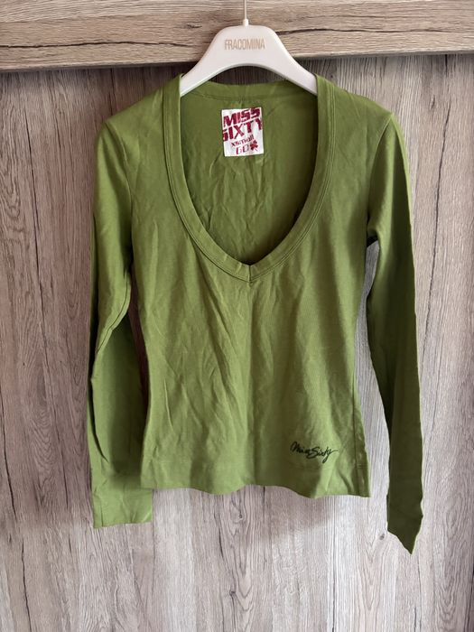 Подарявам дамска блуза на марката MISS SIXTY размер XS