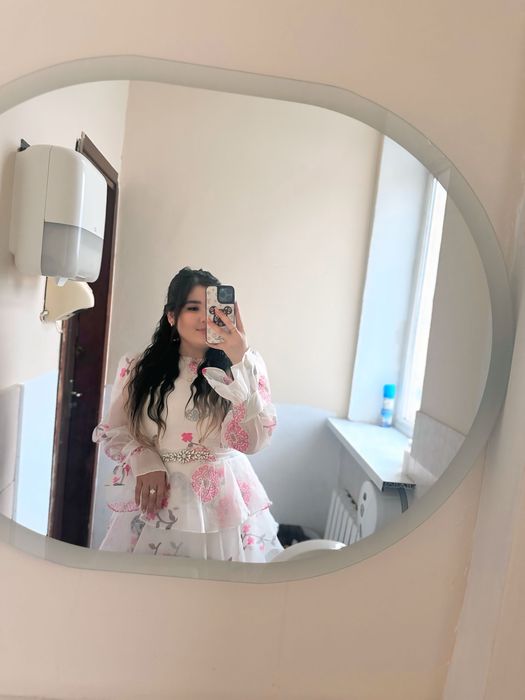 Срочно продам платья