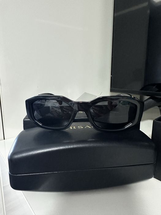 Ochelari versace impecabili