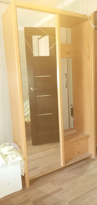 Шкаф- прихожая,  очень вместительная