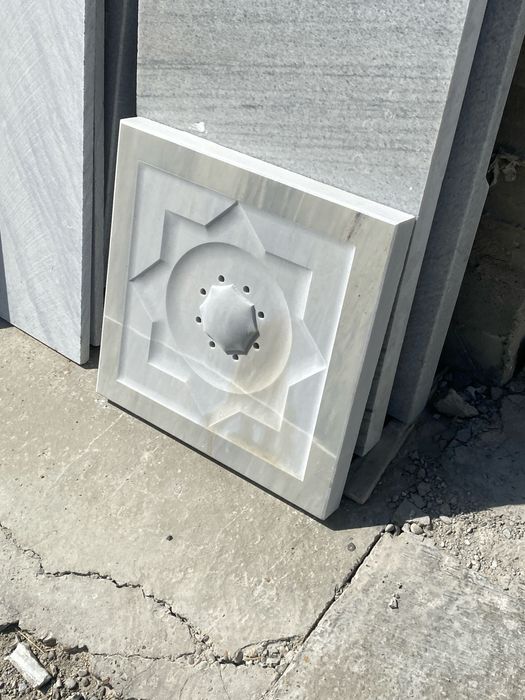 Ташнав мрамор миллий